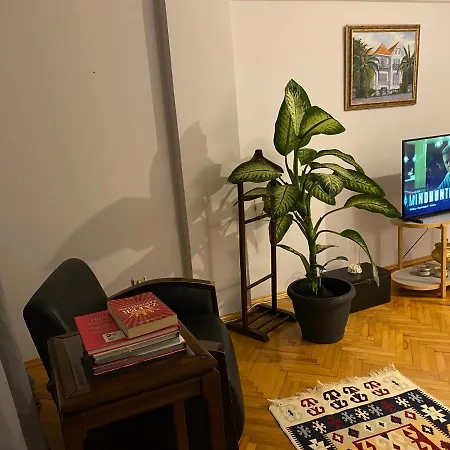Bagdat Caddesi'ne Cok Yakin Huzurlu Ve Rahat Ev Appartement *